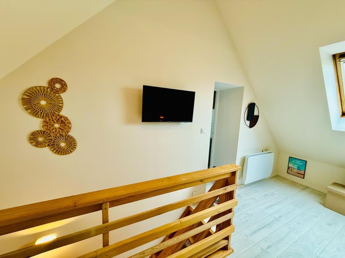 Loft Moderne Et Cosy Proche Des Villes Et Plages Demouville Zewnętrze zdjęcie