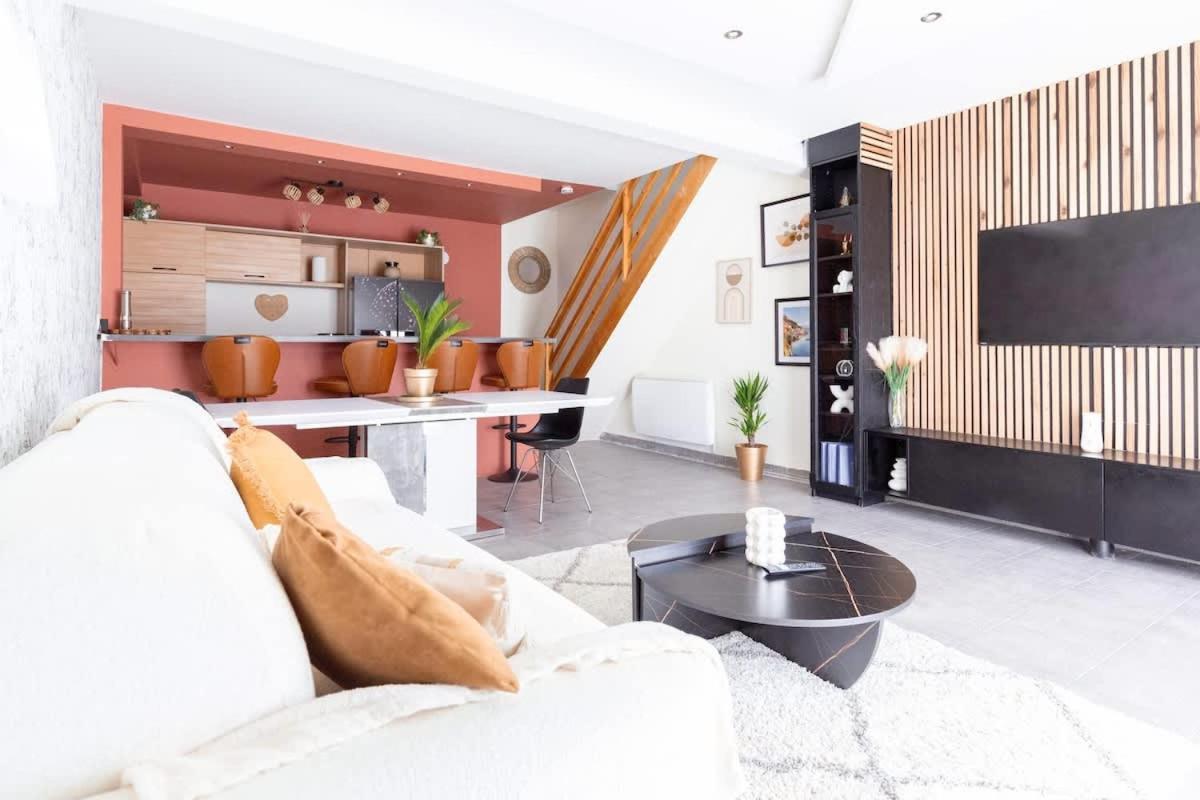 Loft Moderne Et Cosy Proche Des Villes Et Plages Demouville Zewnętrze zdjęcie